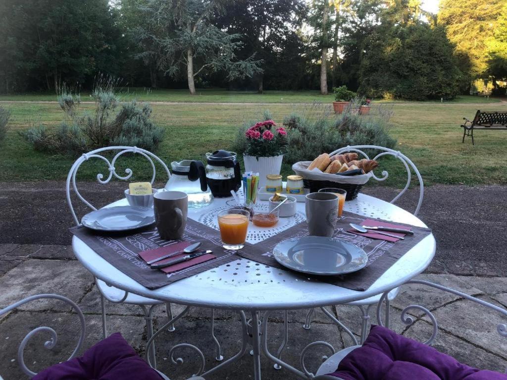 Domaine Des Ifs Bed and Breakfast Le Pin  Eksteriør billede