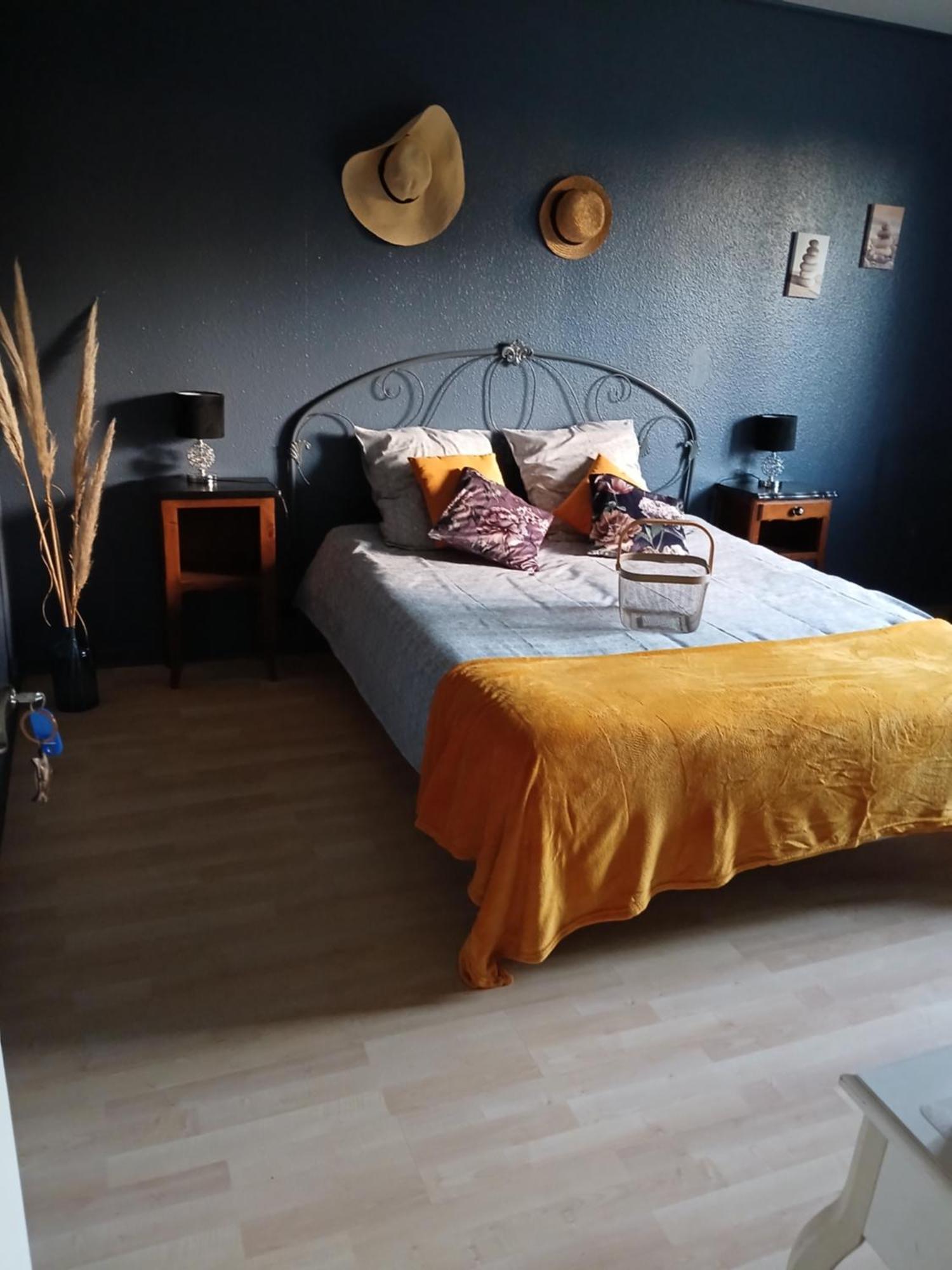 Domaine Des Ifs Bed and Breakfast Le Pin  Eksteriør billede